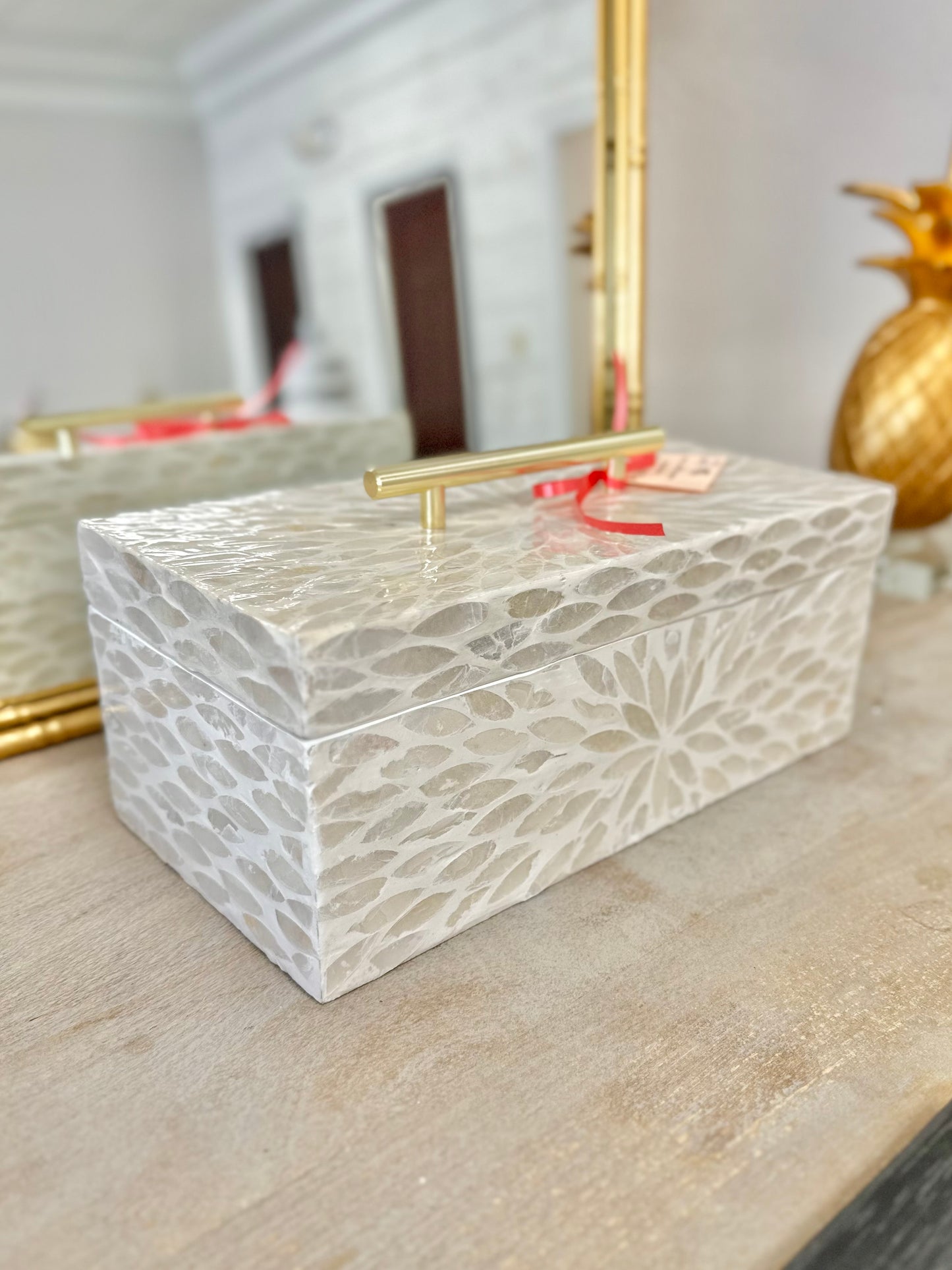 Capiz Box