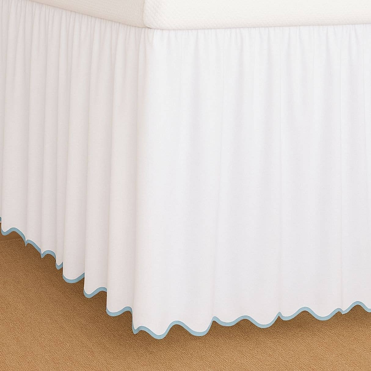 Scalloped Dorm Bedskirt, Blue / White