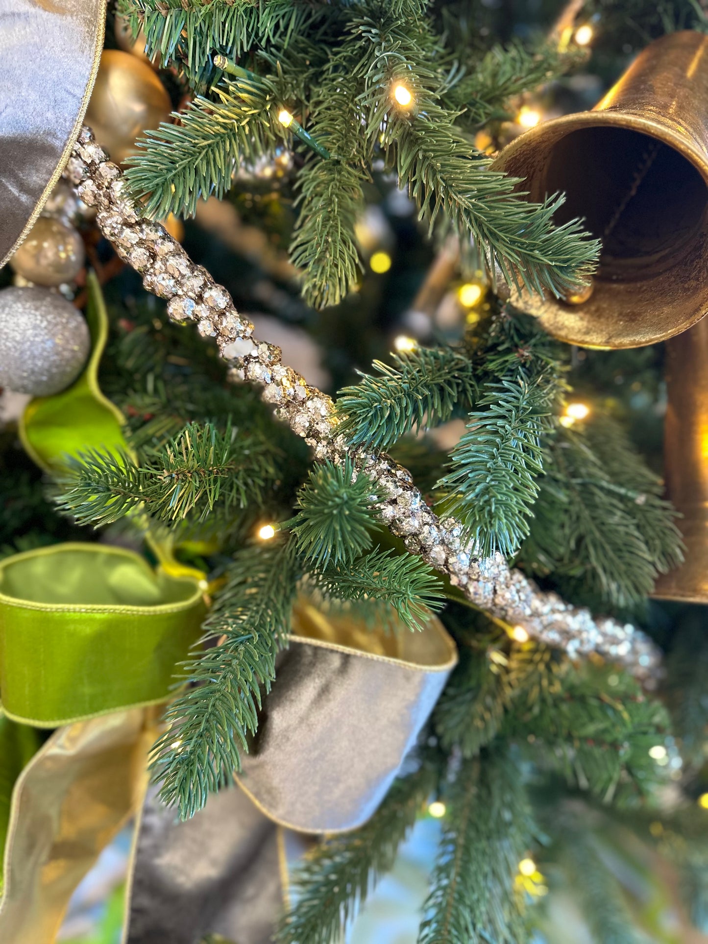 40" Chamgagne Glitter Berry Rope Garland