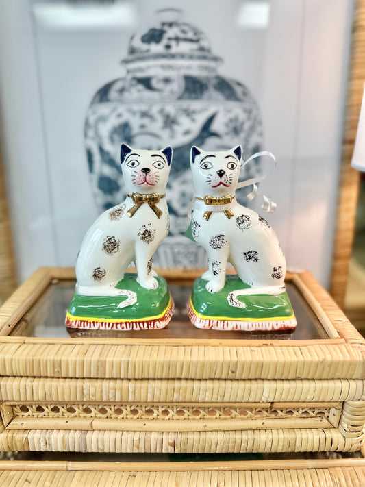 Chinoiserie Siamese Cat Set